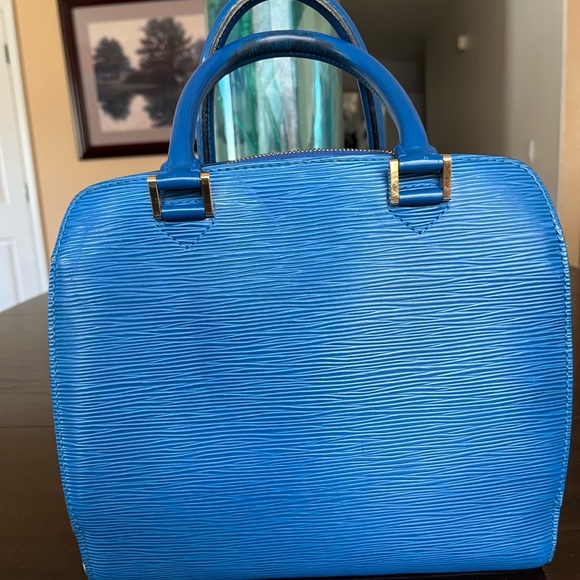 Louis Vuitton Blue Epi Leather Satchel - Picture 7 of 16